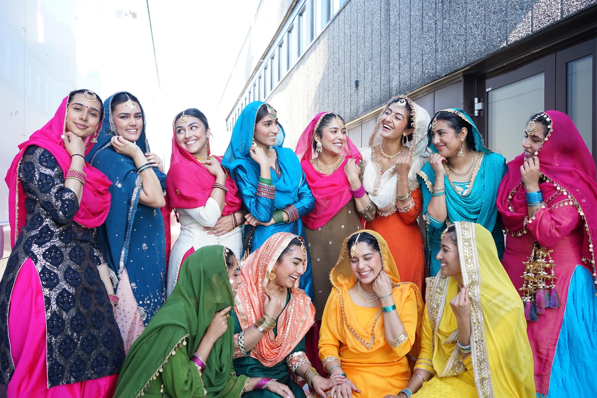 Giddha-dans — Surmedania